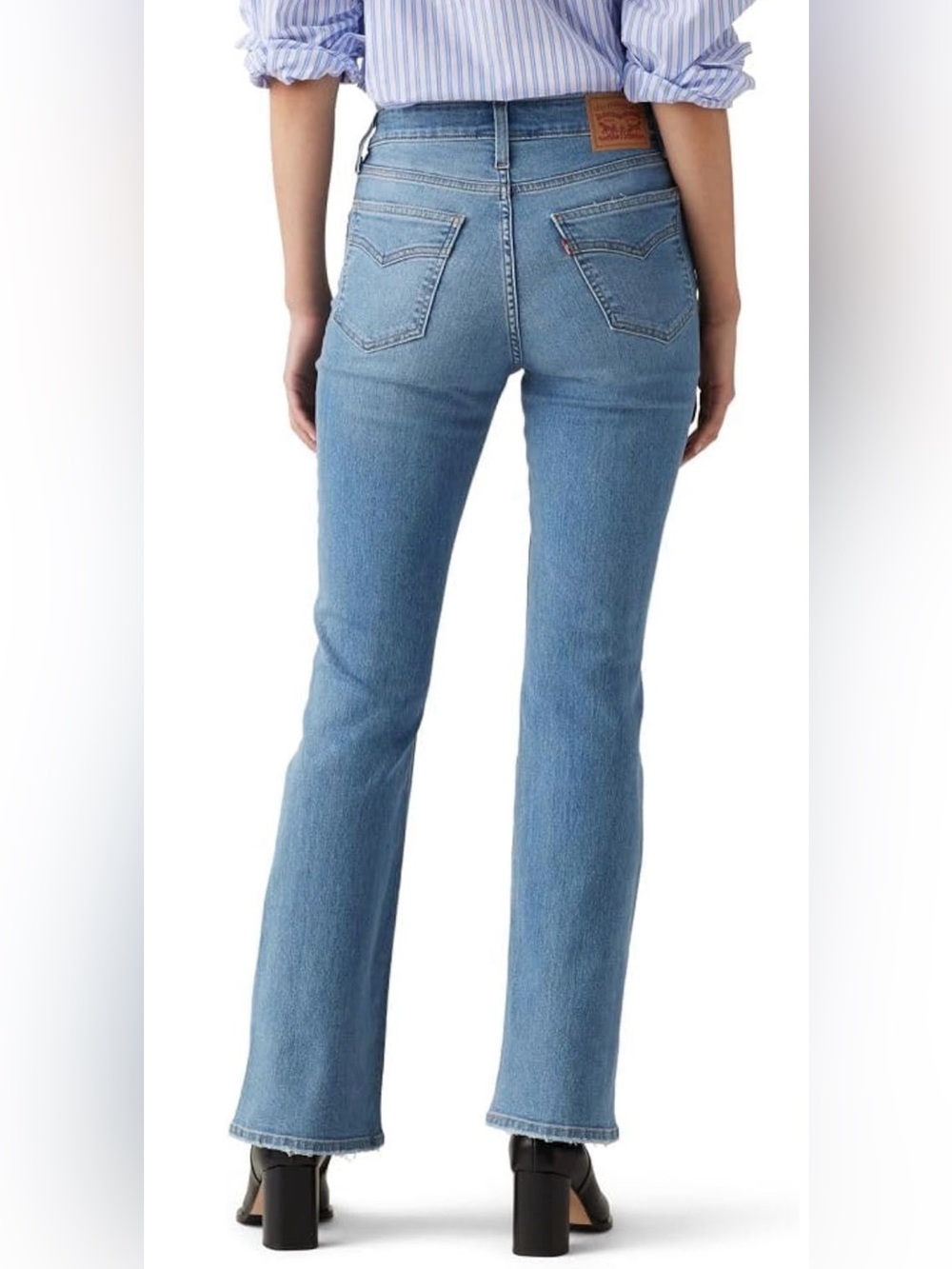 🆕 Levi’s - High Rise Bootcut Jeans - Picture 2 of 7